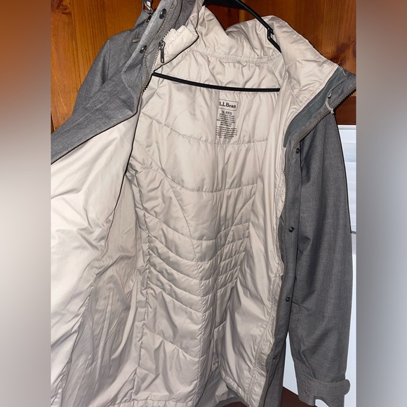 L.L Bean Women’s All season 3-1 Coat Waterproof - Picture 4 of 5